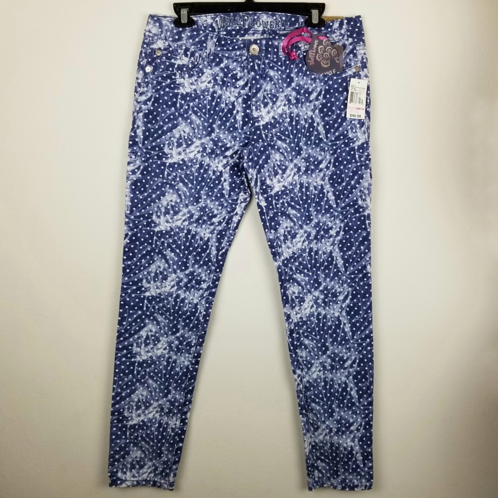 NWT! Wallflower Size 13 Ankle Biter Skinny Jeans